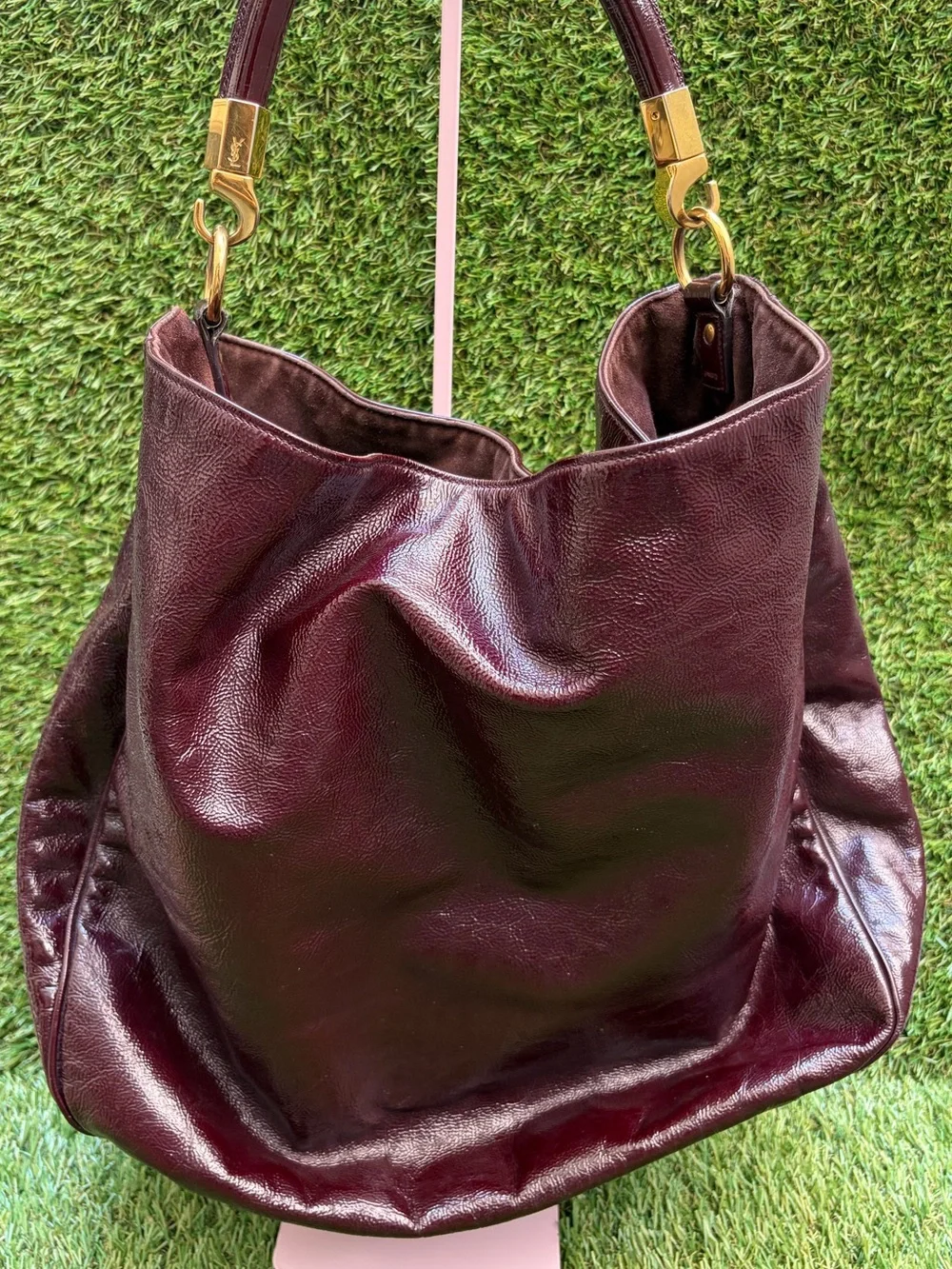 Yves Saint Laurent Patent Roady Hobo